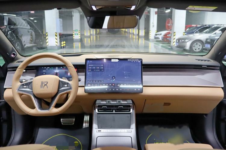 Used BYD Han L 2025 DM-p Four-Wheel-Drive LiDAR Flagship Model Interior 2