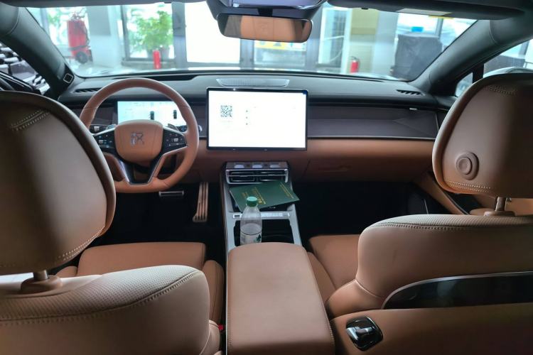 Used BYD Han L 2025 DM-p Four-Wheel-Drive LiDAR Flagship Model Interior 3