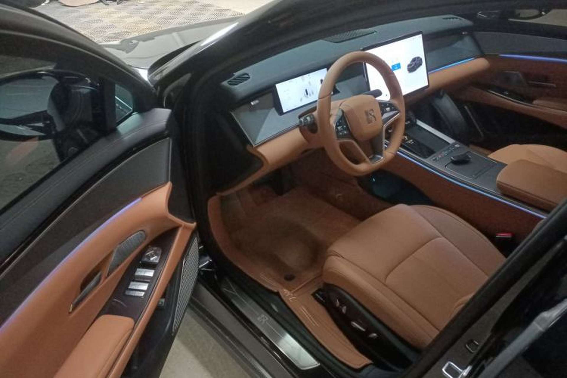 Used BYD Han L 2025 EV 701KM LiDAR Deluxe Edition Interior 3