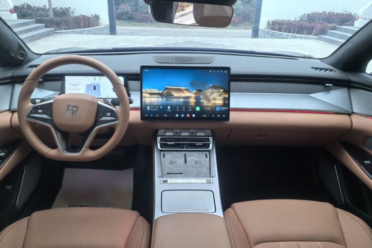 Used BYD Han L 2025 EV 701KM LiDAR Deluxe Edition Interior 7