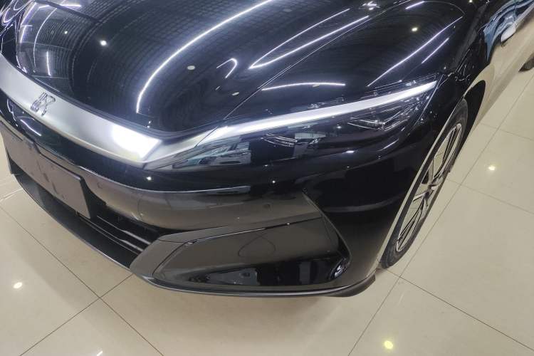Used BYD Han L 2025 EV 701KM LiDAR Deluxe Edition Left Front Headlight