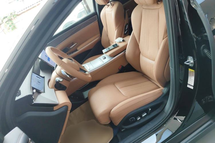 Used BYD Han L 2025 DM-p Four-Wheel-Drive LiDAR Flagship Model Left Front Seat