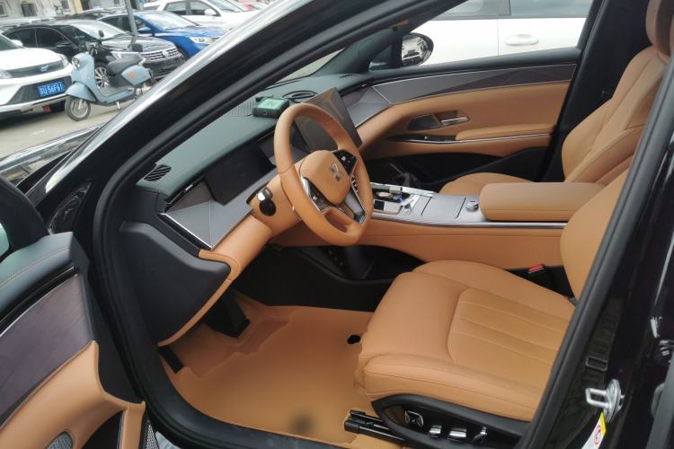 Used BYD Han L 2025 DM-i 200km LiDAR Flagship Model Left Front Seat