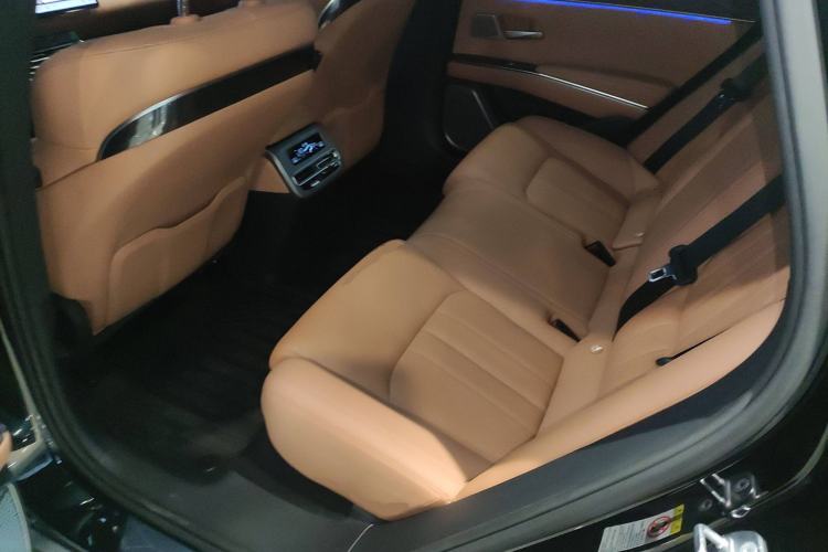 Used BYD Han L 2025 DM-p Four-Wheel-Drive LiDAR Flagship Model Left Rear Seat