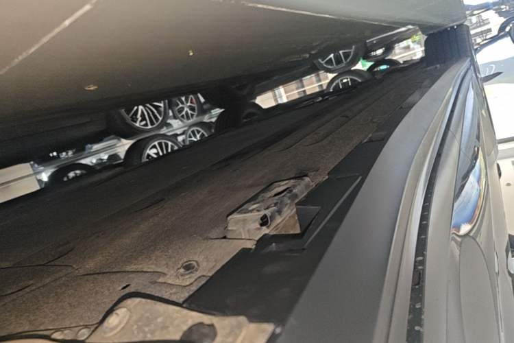 Used BYD Han L 2025 DM-i 200km LiDAR Flagship Model Left Side Sill