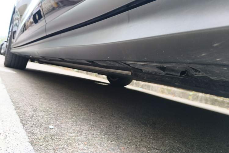 Used BYD Han L 2025 EV Four-Wheel Drive LiDAR Flagship Model Left Side Sill