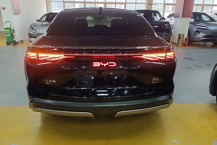 Used BYD Han L 2025 EV 701KM LiDAR Deluxe Edition Rear