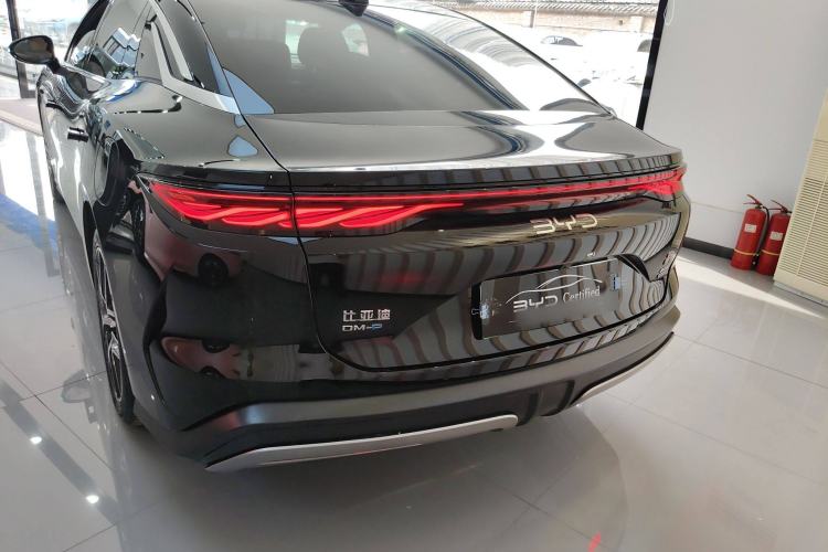 Used BYD Han L 2025 DM-p Four-Wheel-Drive LiDAR Flagship Model Rear