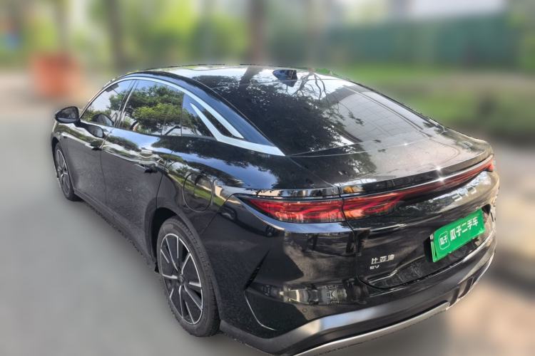 Used BYD Han L 2025 EV 701KM LiDAR Deluxe Edition Rear Left 45 Deg