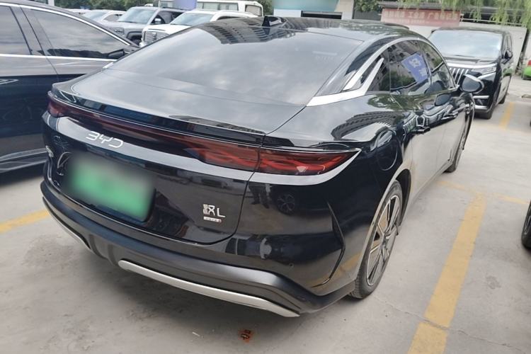 Used BYD Han L 2025 EV 701KM LiDAR Deluxe Edition Rear Right 45 Deg