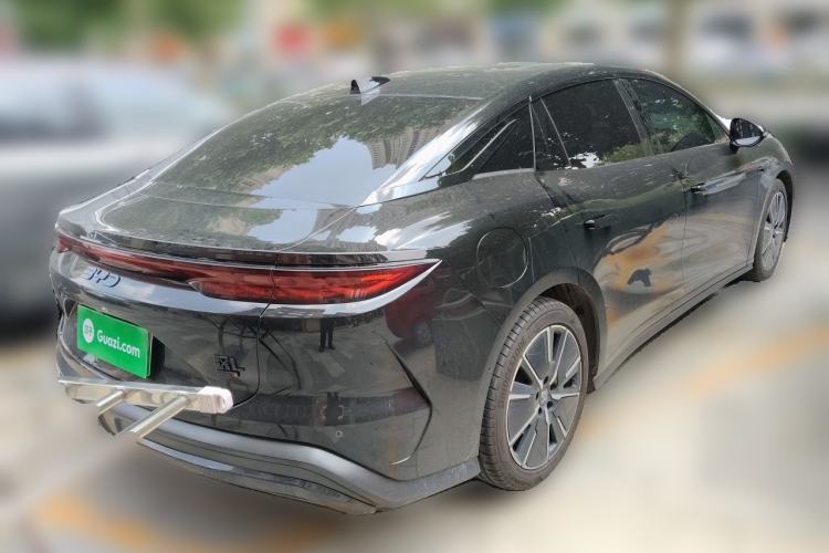 Used BYD Han L 2025 DM-i 200KM LiDAR Luxury Model Rear Right 45 Deg