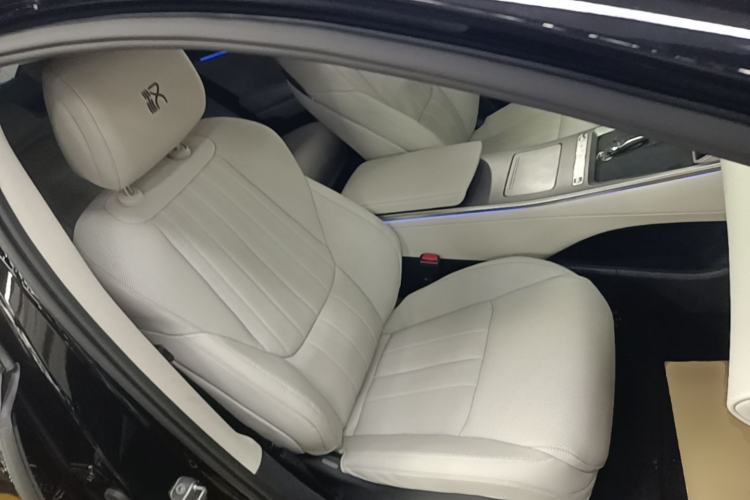 Used BYD Han L 2025 DM-i 200KM LiDAR Luxury Model Right Front Seat