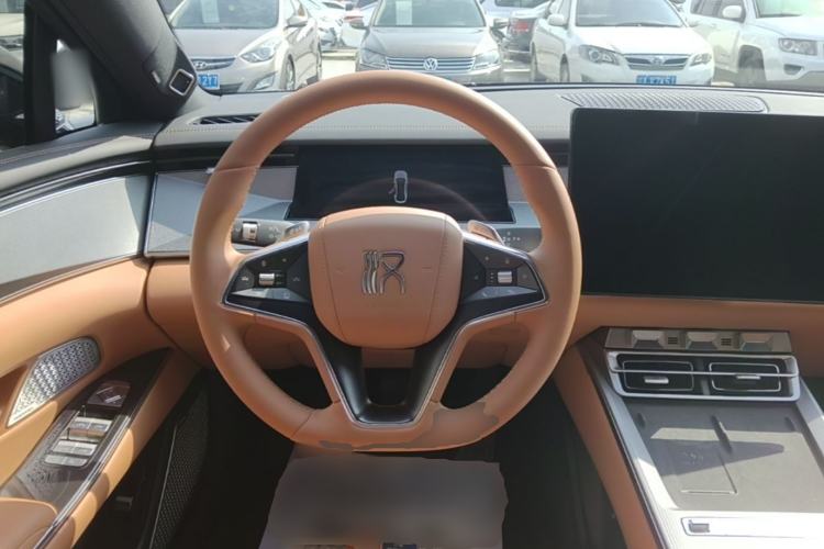Used BYD Han L 2025 DM-i 200KM LiDAR Luxury Model Steering Wheel