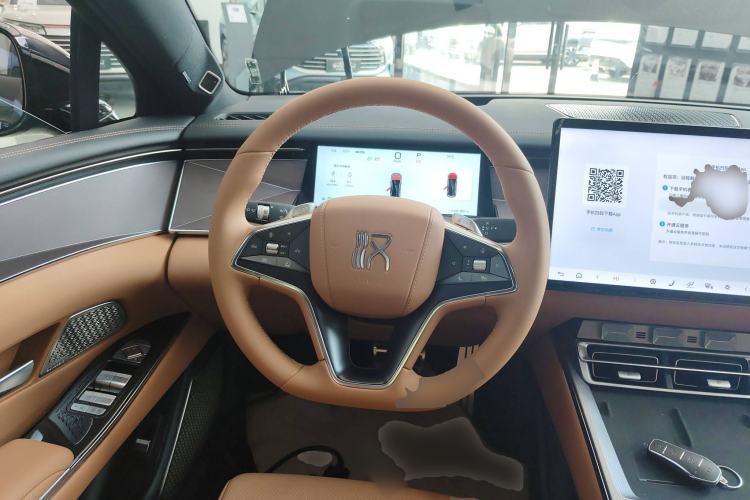 Used BYD Han L 2025 DM-p Four-Wheel-Drive LiDAR Flagship Model Steering Wheel