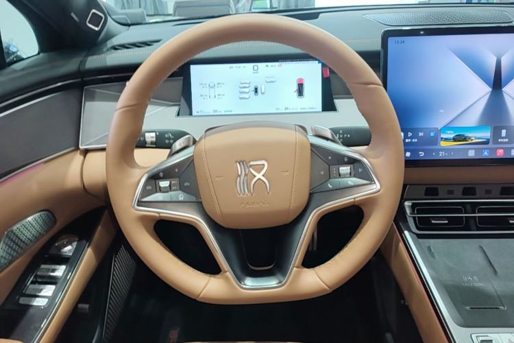 Used BYD Han L 2025 EV Four-Wheel Drive LiDAR Flagship Model Steering Wheel