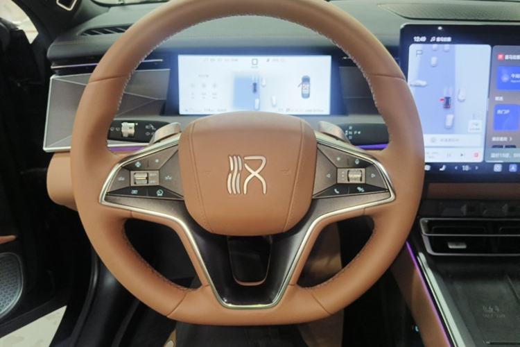 Used BYD Han L 2025 EV Four-Wheel Drive LiDAR Flagship Model Steering Wheel
