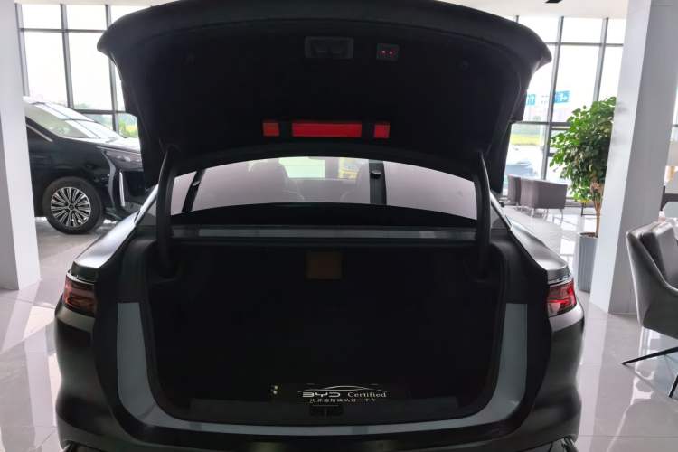 Used BYD Han L 2025 DM-p Four-Wheel-Drive LiDAR Flagship Model Trunk