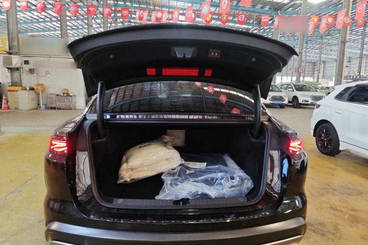 Used BYD Han L 2025 DM-i 200km LiDAR Flagship Model Trunk