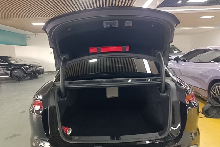 Used BYD Han L 2025 DM-i 200KM LiDAR Luxury Model Trunk