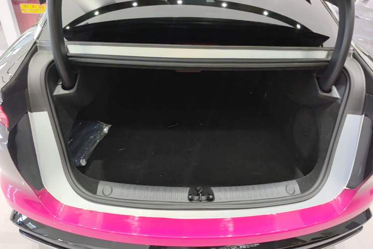 Used BYD Han L 2025 EV Four-Wheel Drive LiDAR Flagship Model Trunk