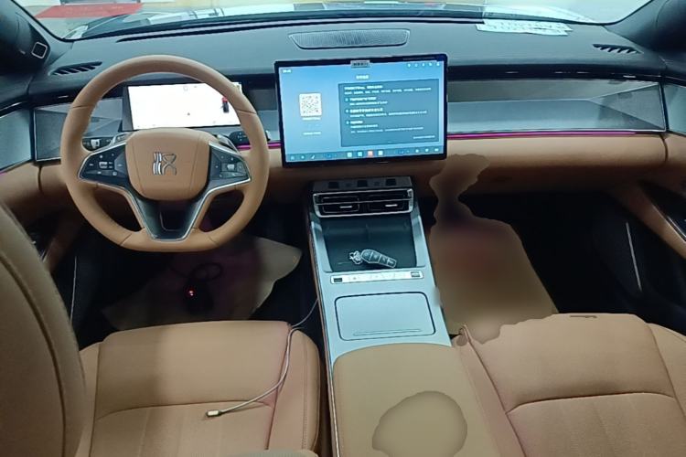 Used BYD Han L 2025 EV 701KM LiDAR Deluxe Edition Center Console