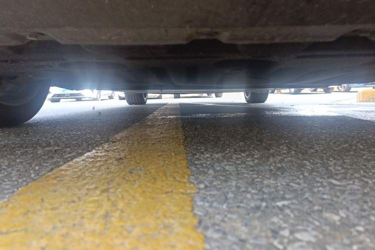 Used BYD Han L 2025 EV 701 km LiDAR Flagship Edition Chassis Front