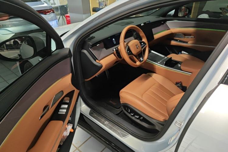 Used BYD Han L 2025 EV Four-Wheel Drive LiDAR Flagship Model Driver Seat
