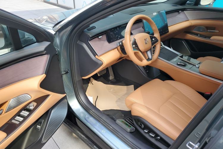 Used BYD Han L 2025 DM-p Four-Wheel-Drive LiDAR Flagship Model Driver Seat