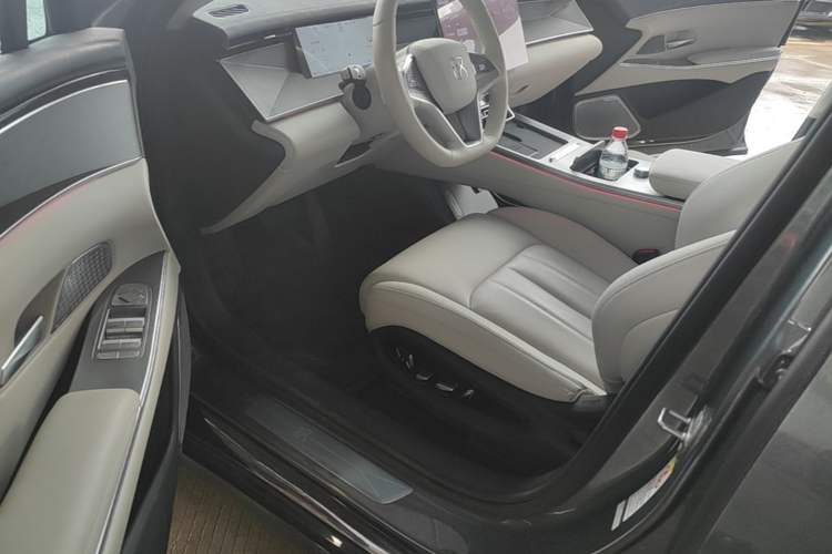 Used BYD Han L 2025 DM-i 200km LiDAR Flagship Model Driver Seat