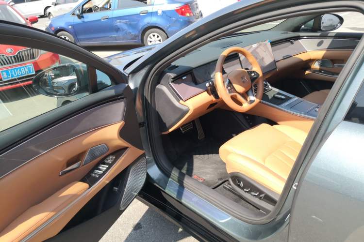 Used BYD Han L 2025 DM-p Four-Wheel-Drive LiDAR Flagship Model Driver Seat