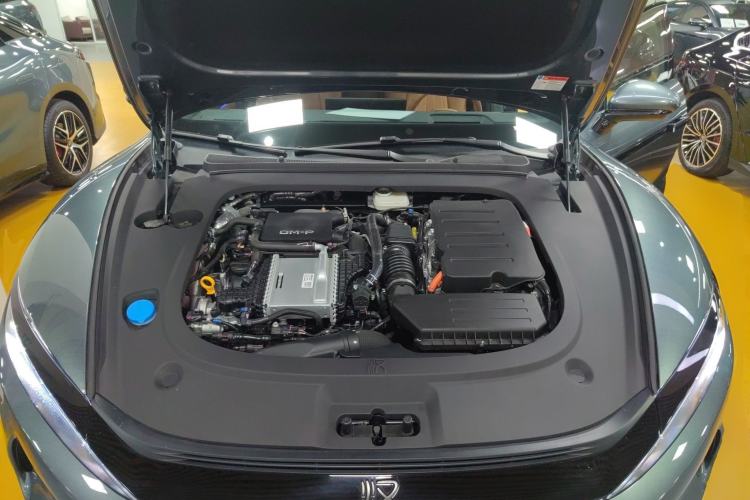 Used BYD Han L 2025 DM-p Four-Wheel-Drive LiDAR Flagship Model Engine Bay