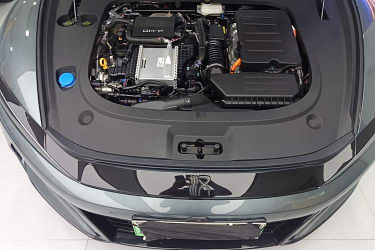 Used BYD Han L 2025 DM-p Four-Wheel-Drive LiDAR Flagship Model Engine Bay