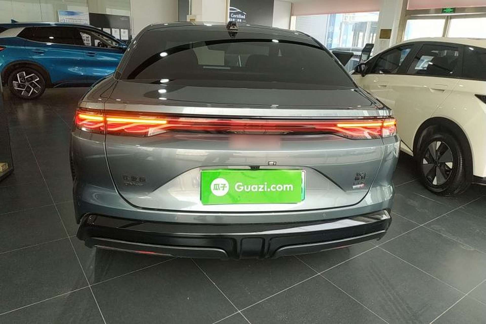 Used BYD Han L 2025 DM-p Four-Wheel-Drive LiDAR Flagship Model Exterior 4