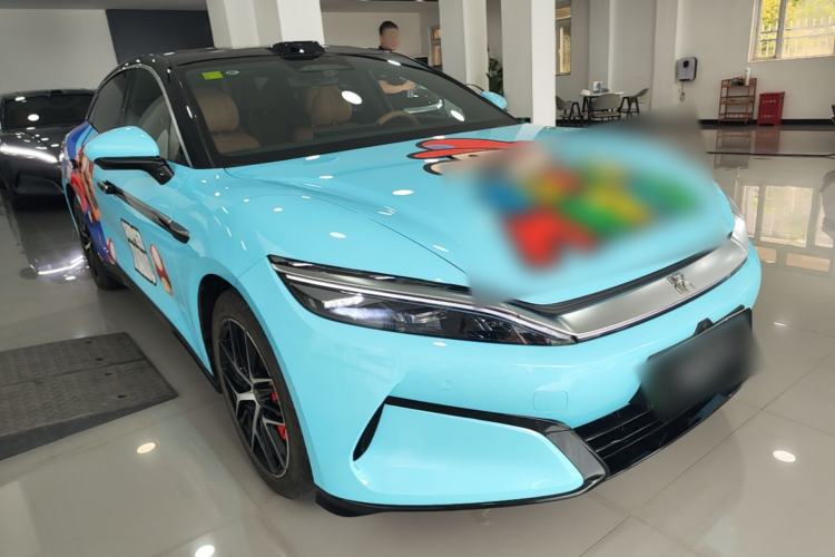Used BYD Han L 2025 EV Four-Wheel Drive LiDAR Flagship Model Front Right 45 Deg