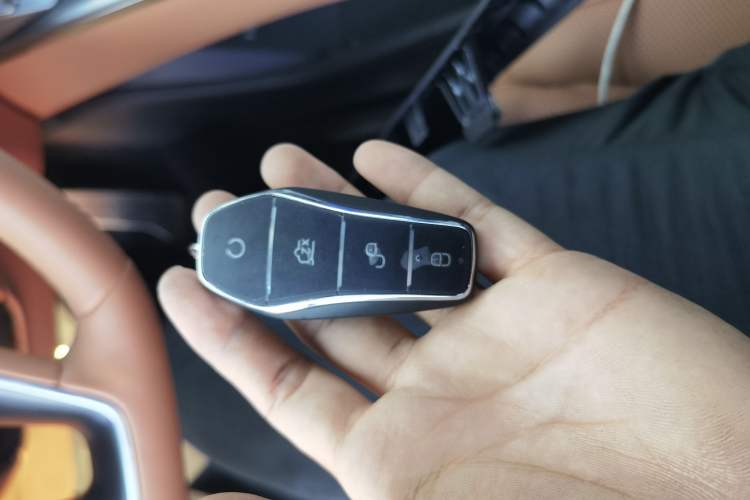 Used BYD Han L 2025 DM-i 200km LiDAR Flagship Model Interior 1
