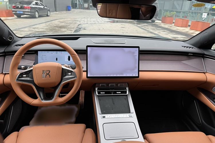 Used BYD Han L 2025 DM-p Four-Wheel-Drive LiDAR Flagship Model Interior 2