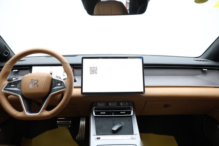 Used BYD Han L 2025 DM-p Four-Wheel-Drive LiDAR Flagship Model Interior 2