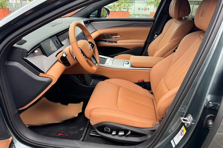 Used BYD Han L 2025 DM-p Four-Wheel-Drive LiDAR Flagship Model Interior 3
