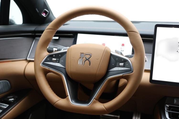 Used BYD Han L 2025 DM-p Four-Wheel-Drive LiDAR Flagship Model Interior 3