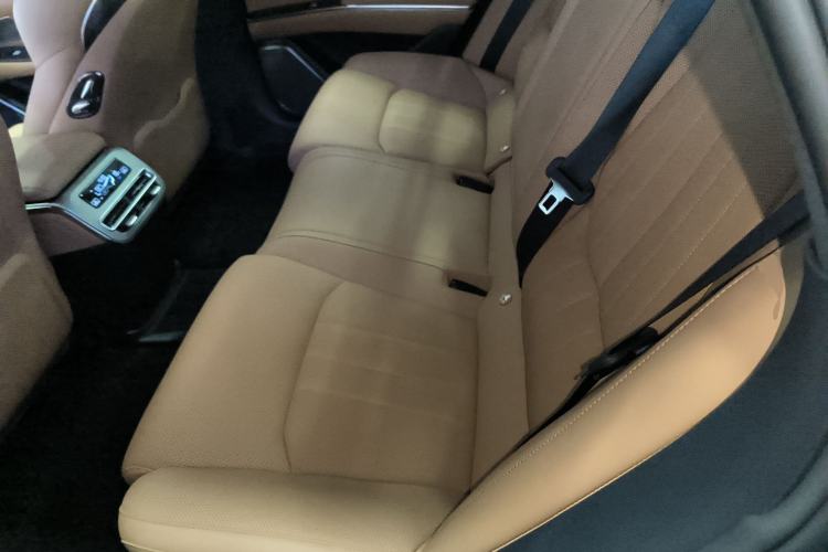 Used BYD Han L 2025 DM-p Four-Wheel-Drive LiDAR Flagship Model Interior 4