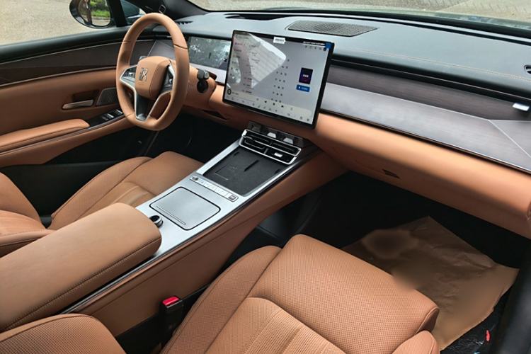 Used BYD Han L 2025 DM-p Four-Wheel-Drive LiDAR Flagship Model Interior 5