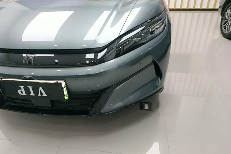 Used BYD Han L 2025 DM-p Four-Wheel-Drive LiDAR Flagship Model Left Front Headlight