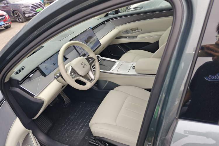 Used BYD Han L 2025 DM-p Four-Wheel-Drive LiDAR Flagship Model Left Front Seat