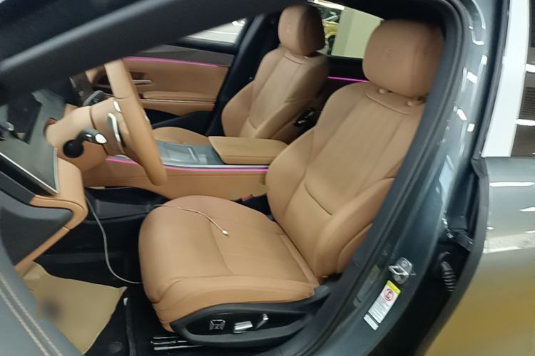 Used BYD Han L 2025 EV 701KM LiDAR Deluxe Edition Left Front Seat