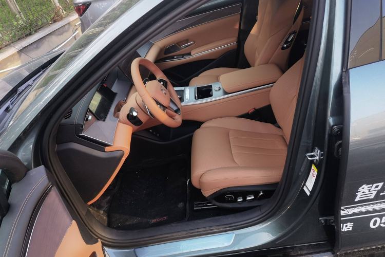 Used BYD Han L 2025 DM-i 200km LiDAR Flagship Model Left Front Seat