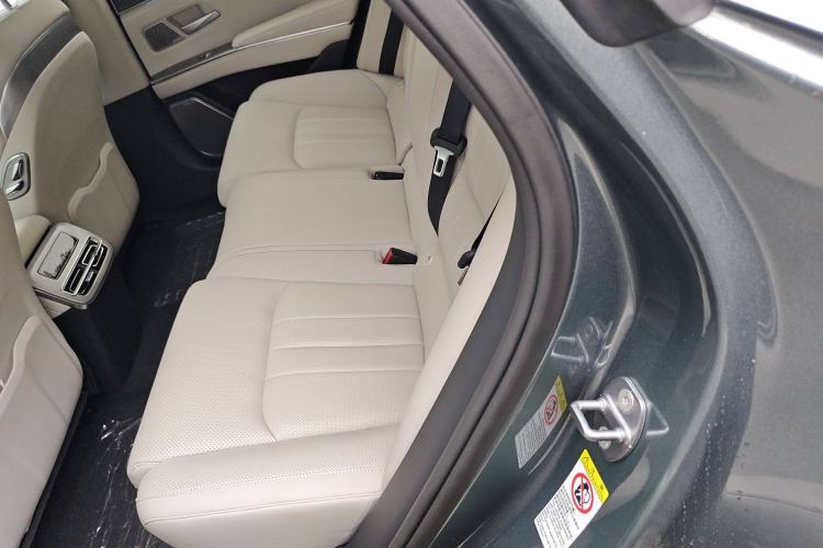 Used BYD Han L 2025 DM-p Four-Wheel-Drive LiDAR Flagship Model Left Rear Seat