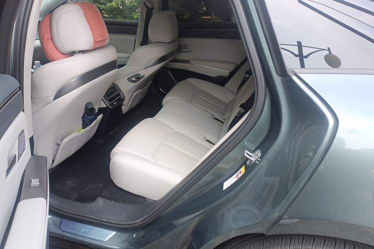 Used BYD Han L 2025 EV 701 km LiDAR Flagship Edition Left Rear Seat