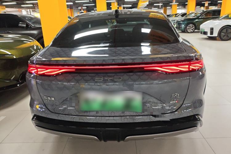 Used BYD Han L 2025 EV Four-Wheel Drive LiDAR Flagship Model Rear