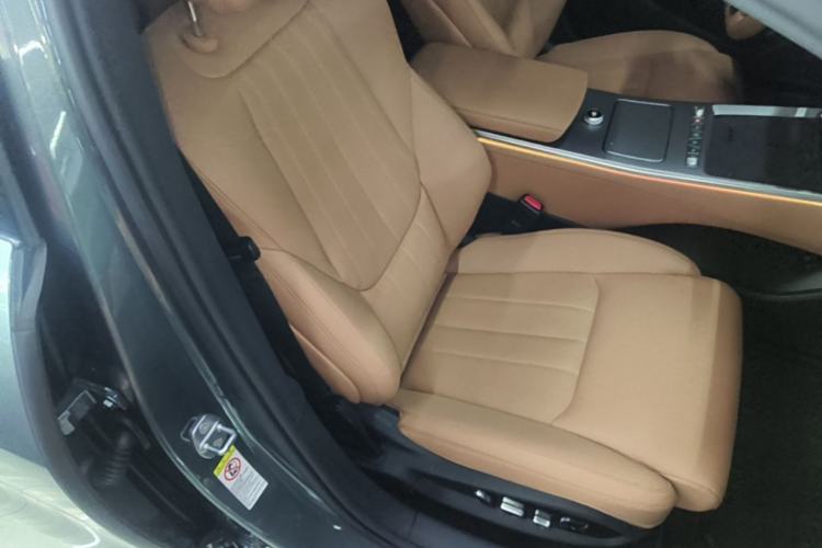 Used BYD Han L 2025 DM-p Four-Wheel-Drive LiDAR Flagship Model Right Front Seat