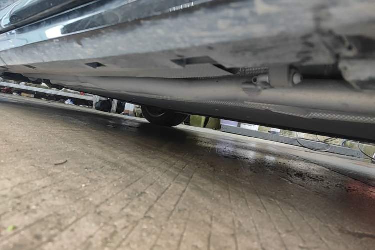 Used BYD Han L 2025 DM-i 200km LiDAR Flagship Model Right Side Sill